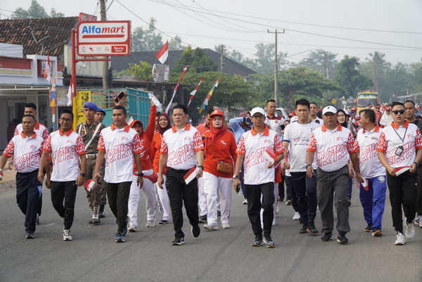 Pemkab Tubaba Gelar Senam dan Jalan Sehat, Peringati Hari Kemerdekaan