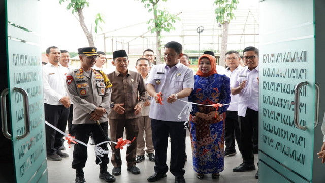 Gedung Baru Kantor DPMPSTP dan Disdukcapil Tubaba Diresmikan