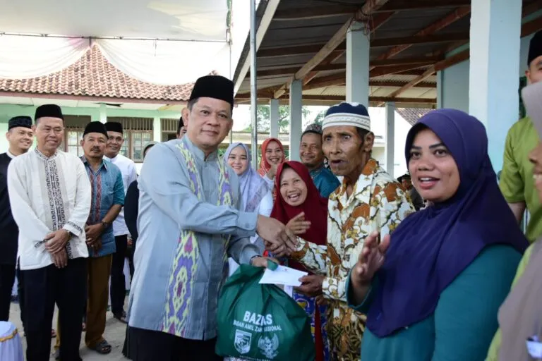 PJ Bupati Tubaba Hadiri Buka Puasa Bersama Masyarakat Pagardewa