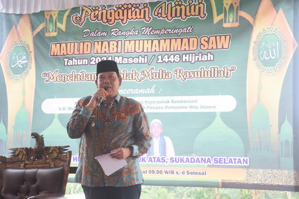 Ela Azwar Hadiri Pengajian Maulid Nabi